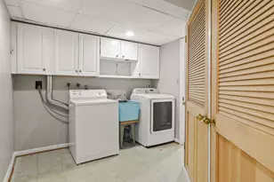 1919 Kenbar Ct, McLean, VA 22101 - Photo 35