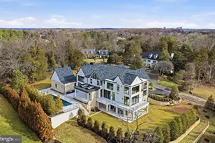 1306 Ballantrae Ct, McLean, VA 22101 - Photo 5