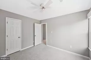 15131 Wetherburn Dr, Centreville, VA 20120 - Photo 41