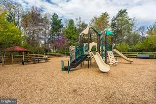 15131 Wetherburn Dr, Centreville, VA 20120 - Photo 77