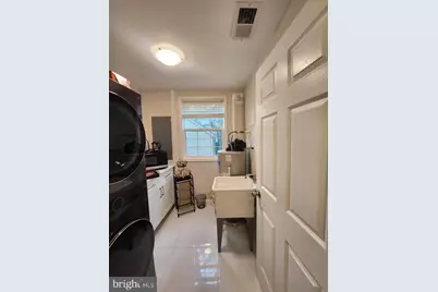 2050 Cherri Drive, Falls Church, VA 22043 - Photo 7