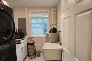 2050 Cherri Dr, Falls Church, VA 22043 - Photo 7