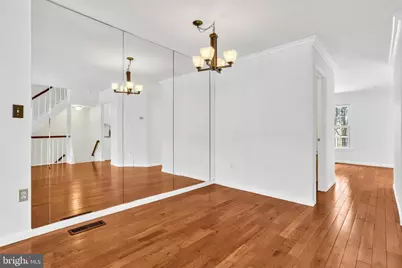 7413 Salford Court, Alexandria, VA 22315 - Photo 9