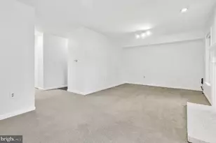 7413 Salford Ct, Alexandria, VA 22315 - Photo 57