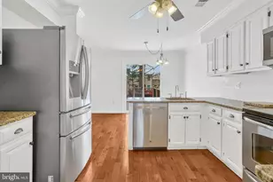 7413 Salford Ct, Alexandria, VA 22315 - Photo 27