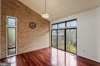 9103 Cricklewood Court, Vienna, VA 22182 - Photo 5