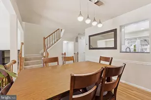 5948 Wild Brook Ct, Centreville, VA 20121 - Photo 9