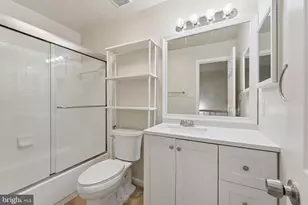 5948 Wild Brook Ct, Centreville, VA 20121 - Photo 25