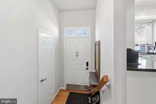 5948 Wild Brook Ct, Centreville, VA 20121 - Photo 3