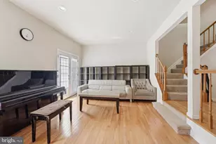 5948 Wild Brook Ct, Centreville, VA 20121 - Photo 13