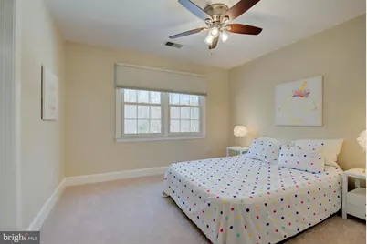 11902 Crayton Court, Herndon, VA 20170 - Photo 23