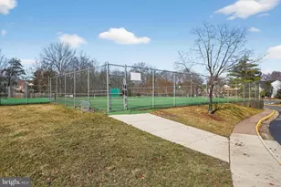 14611 Winterfield Dr, Centreville, VA 20120 - Photo 23