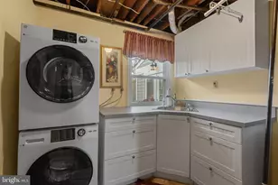 9303 Swinburne Ct, Fairfax, VA 22031 - Photo 55