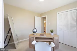 9424 Park Hunt Ct, Springfield, VA 22153 - Photo 21