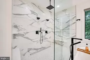 1452 Buena Vista Ave, McLean, VA 22101 - Photo 21