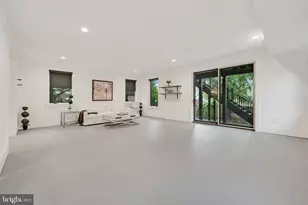 1452 Buena Vista Ave, McLean, VA 22101 - Photo 25