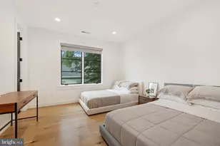 1452 Buena Vista Ave, McLean, VA 22101 - Photo 15