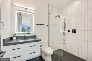 1452 Buena Vista Ave, McLean, VA 22101 - Photo 13