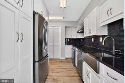 1808 Old Meadow Road #1009, McLean, VA 22102 - Photo 11