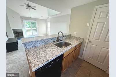 4354 Pembrook Village Drive #63, Alexandria, VA 22309 - Photo 7