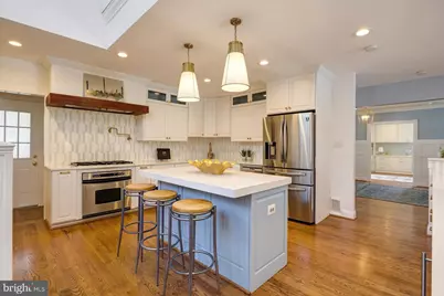 8612 McHenry Street, Vienna, VA 22180 - Photo 9