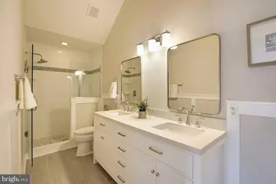 8612 McHenry Street, Vienna, VA 22180 - Photo 47