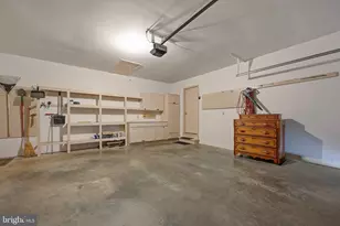 6830 Bluecurl Cir, Springfield, VA 22152 - Photo 57