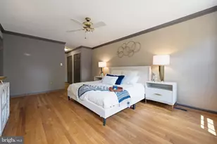 6830 Bluecurl Cir, Springfield, VA 22152 - Photo 33