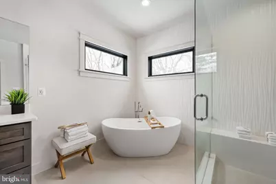 516 Valley Drive SE, Vienna, VA 22180 - Photo 55