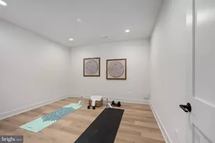 516 Valley Dr SE, Vienna, VA 22180 - Photo 77