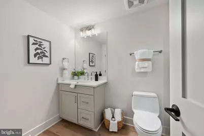 516 Valley Drive SE, Vienna, VA 22180 - Photo 21