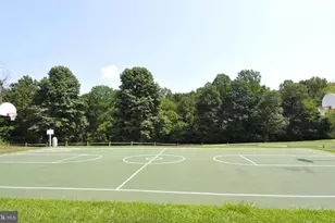 12154 Penderview Terrace, Fairfax, VA 22033 - Photo 17