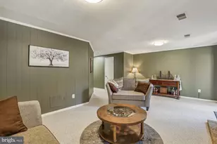 2715 Shawn Leigh Dr, Vienna, VA 22181 - Photo 43