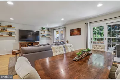 2715 Shawn Leigh Drive, Vienna, VA 22181 - Photo 23