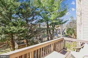 2715 Shawn Leigh Dr, Vienna, VA 22181 - Photo 29