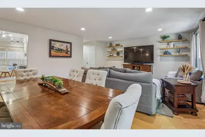 2715 Shawn Leigh Drive, Vienna, VA 22181 - Photo 9