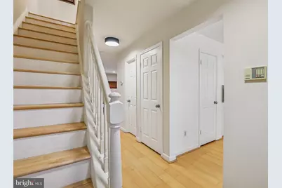 2715 Shawn Leigh Drive, Vienna, VA 22181 - Photo 7