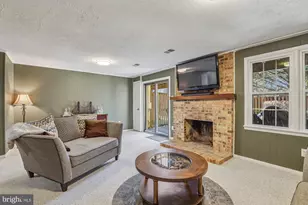 2715 Shawn Leigh Dr, Vienna, VA 22181 - Photo 15