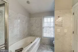 2106 Patty Ln, Vienna, VA 22182 - Photo 27