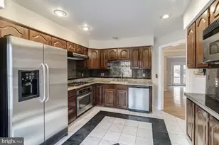 2106 Patty Ln, Vienna, VA 22182 - Photo 17