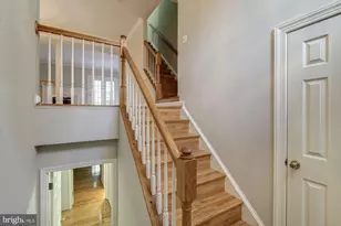 2106 Patty Ln, Vienna, VA 22182 - Photo 5