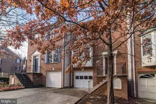 2106 Patty Ln, Vienna, VA 22182 - Photo 3