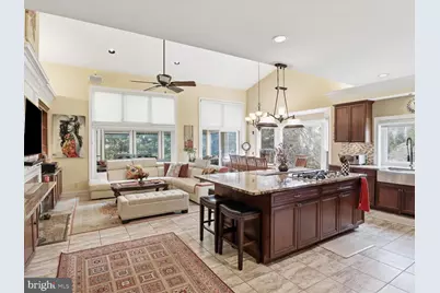 1465 Mayhurst Boulevard, McLean, VA 22102 - Photo 15