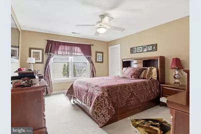 1465 Mayhurst Boulevard, McLean, VA 22102 - Photo 35