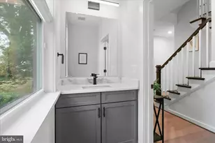 6625 Oak Dr, Alexandria, VA 22306 - Photo 15