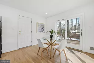 6802 Sydenstricker Rd, Springfield, VA 22152 - Photo 23