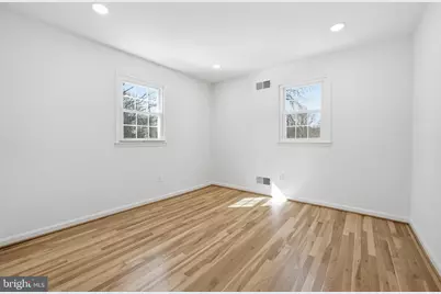 6802 Sydenstricker Road, Springfield, VA 22152 - Photo 33