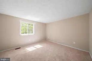 1103 Burwick Dr, Herndon, VA 20170 - Photo 19