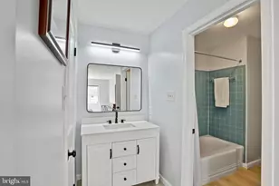 1323 April Way, Herndon, VA 20170 - Photo 21