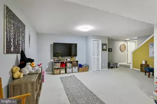 1323 April Way, Herndon, VA 20170 - Photo 35